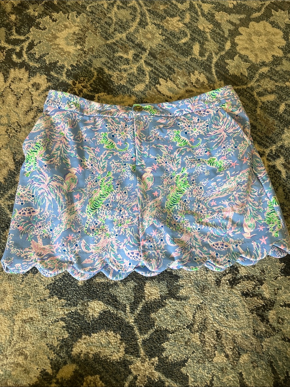 Lilly Pulitzer skirt